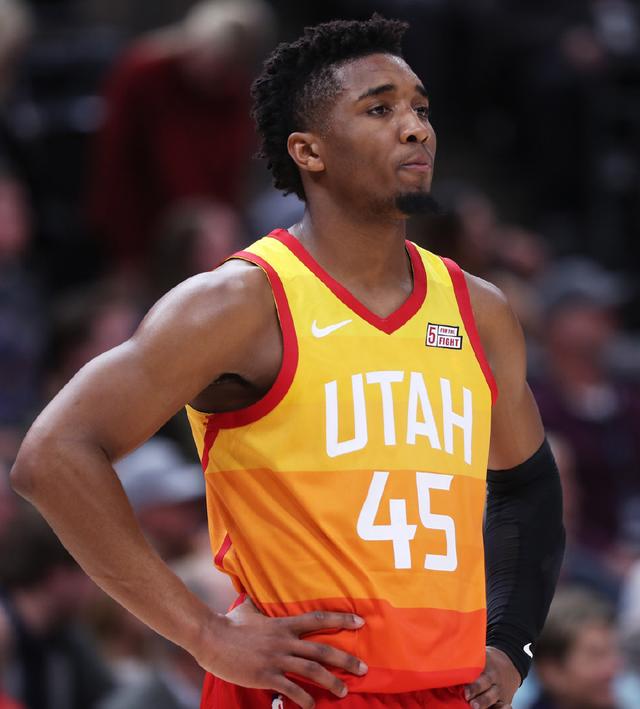 了巨大的影 了巨大的影