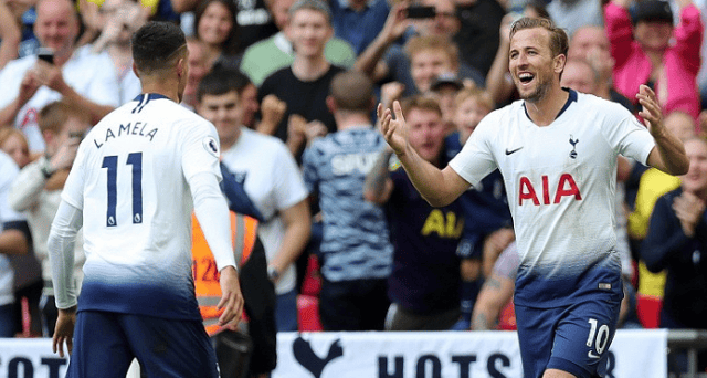 笑中带泪的 笑中带泪的