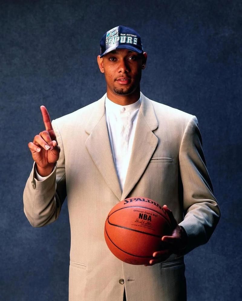 [NBA]杜兰特25分 火箭送湖人三连败